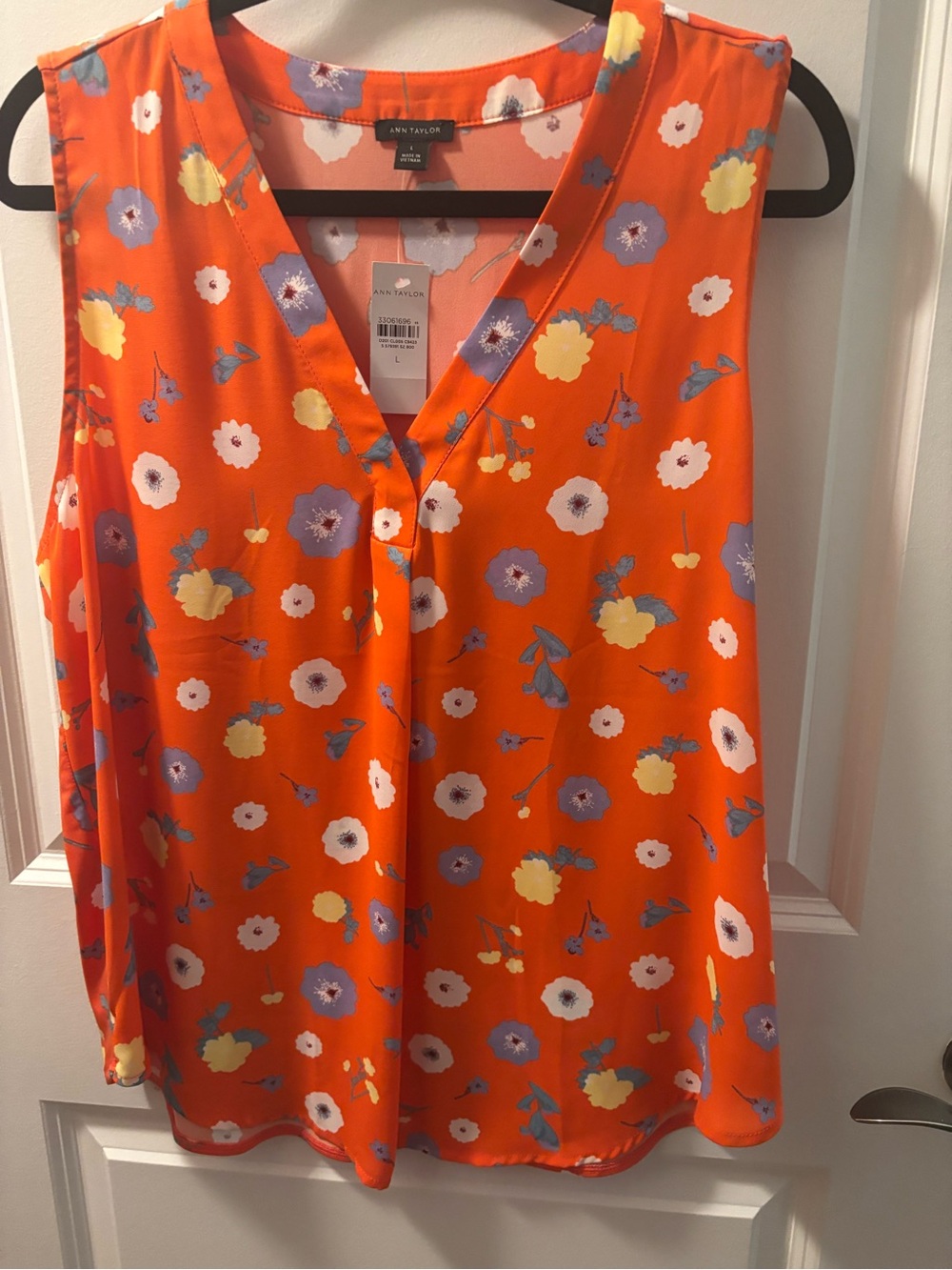 Ann Taylor Bright Orange Floral V-Neck Sleeveless Blouse